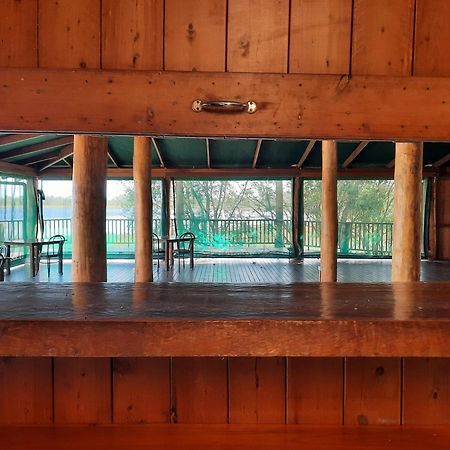 Wild Nature Lodge, Mareeba Wetlands Biboohra Exterior photo