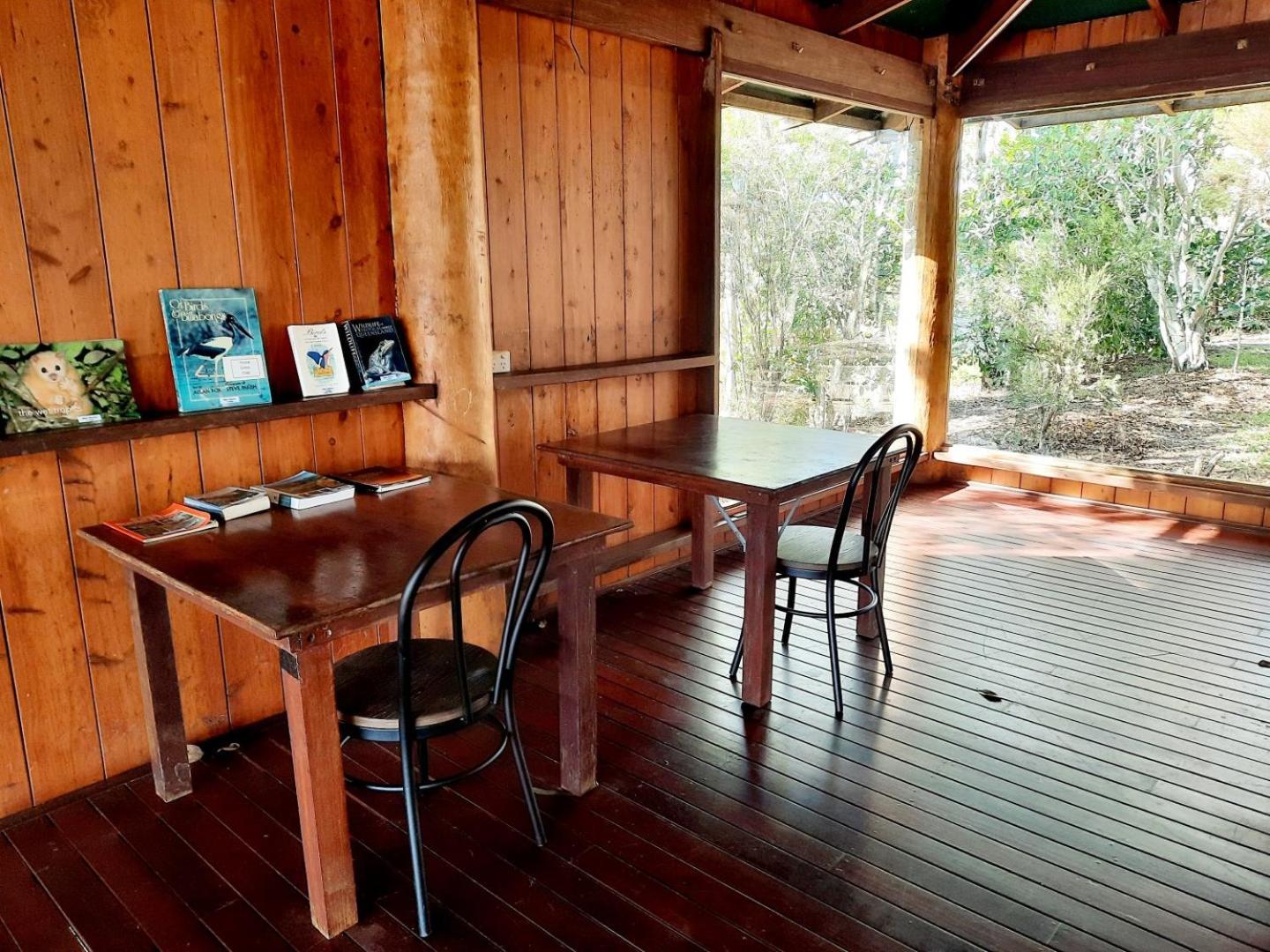 Wild Nature Lodge, Mareeba Wetlands Biboohra Exterior photo